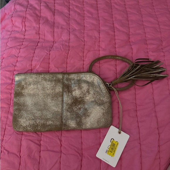 HOBO Bags SABLE Wristlet Shimmering Gold w/Tassel NWT Gilded Leaf Leather - Picture 3 of 8